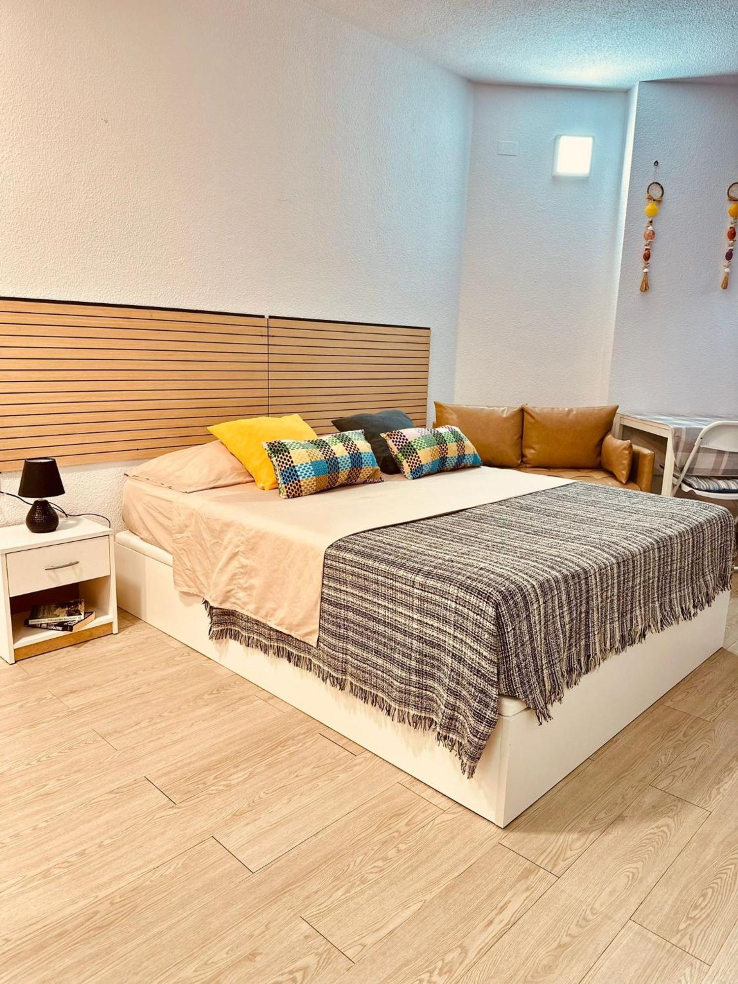 Studio Apartment Santana Habaneras - 18 At Beach With Garage, Pool And Lift Торрев'єха Екстер'єр фото